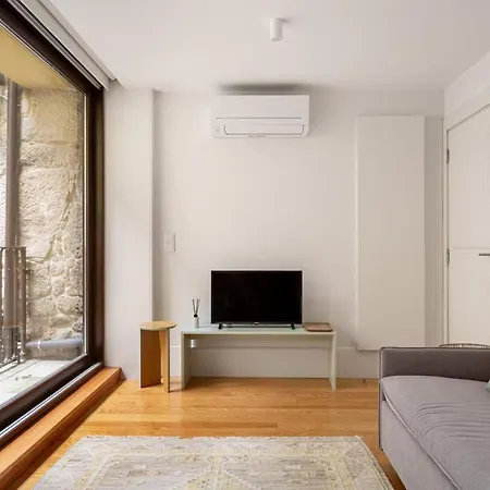 Appartement Joivy Vitoria Near The Cathedral Porto