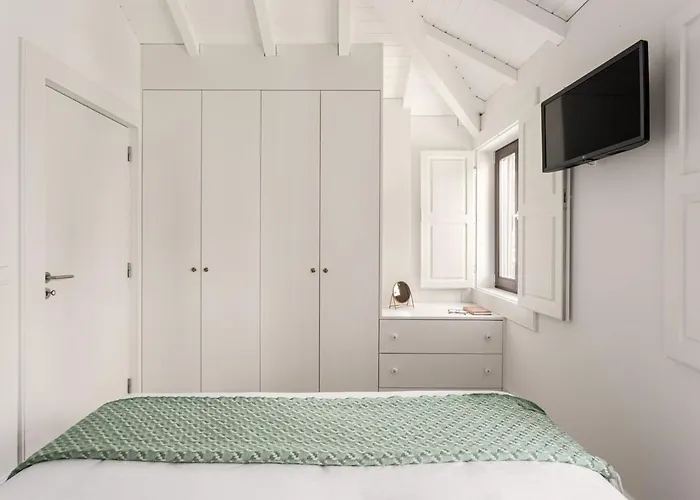 Guestready - Beautiful Flat Near Sao Bento * Porto