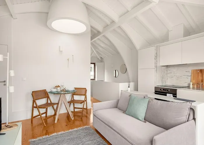Guestready - Beautiful Flat Near Sao Bento شقة بورتو