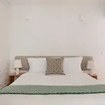 شقة Guestready - Beautiful Flat Near Sao Bento بورتو