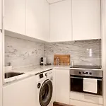 شقة Guestready - Beautiful Flat Near Sao Bento بورتو